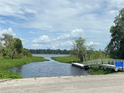 170 Little Orange Lake Drive Hawthorne FL 32640