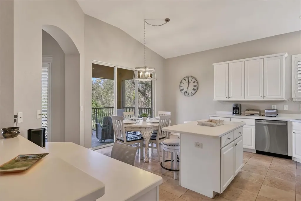 5583 46th Court W Bradenton FL 34210