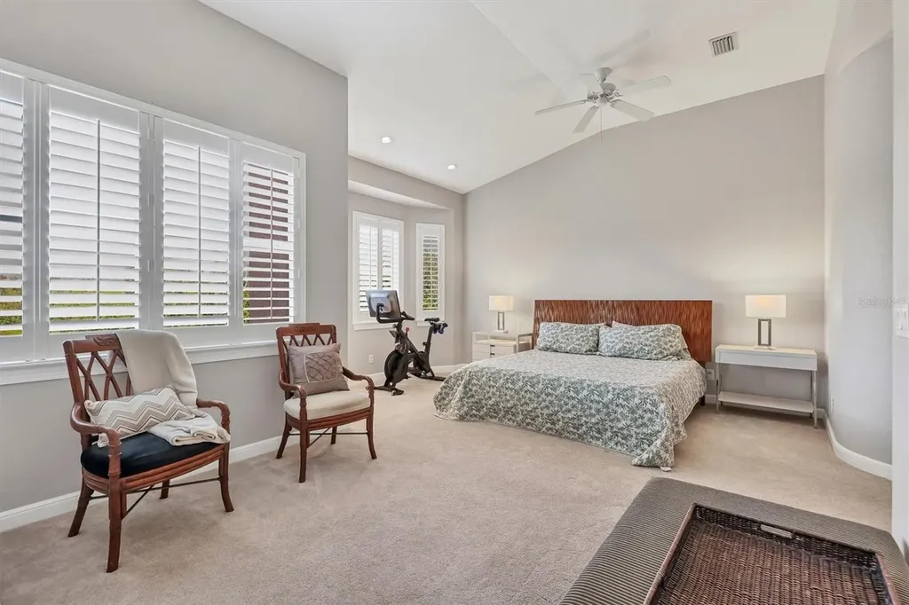 5583 46th Court W Bradenton FL 34210