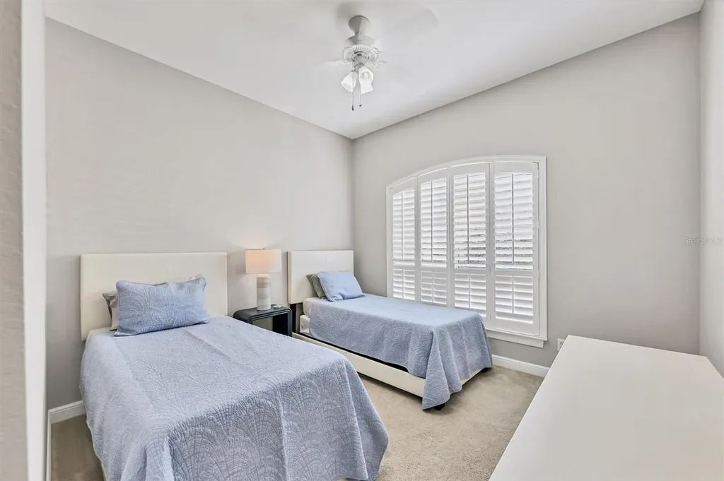 5583 46th Court W Bradenton FL 34210