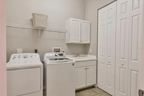 5583 46th Court W Bradenton FL 34210