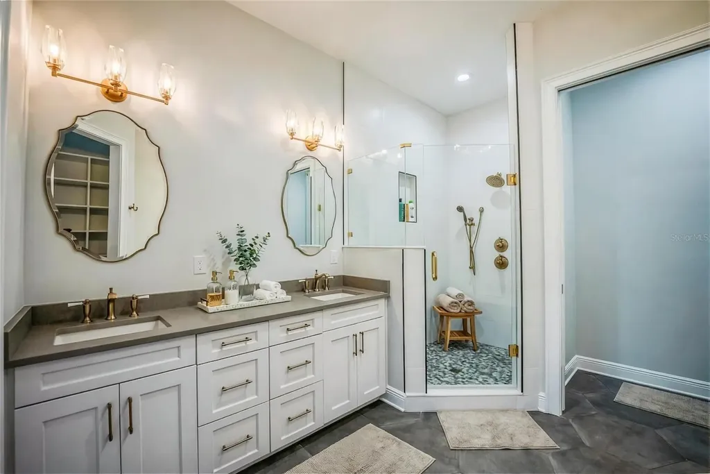 141 SE Watula Avenue Ocala FL 34471