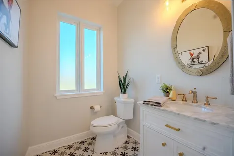 141 SE Watula Avenue Ocala FL 34471