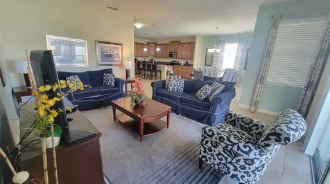 2952 Beach Palm Avenue Kissimmee FL 34747
