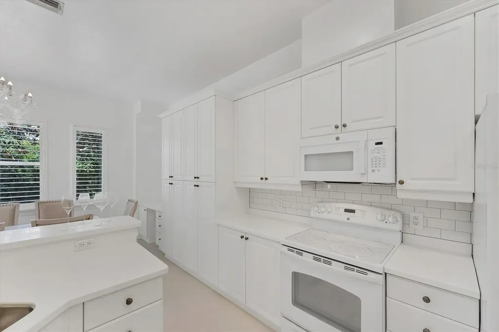 5405 46th Court W Bradenton FL 34210