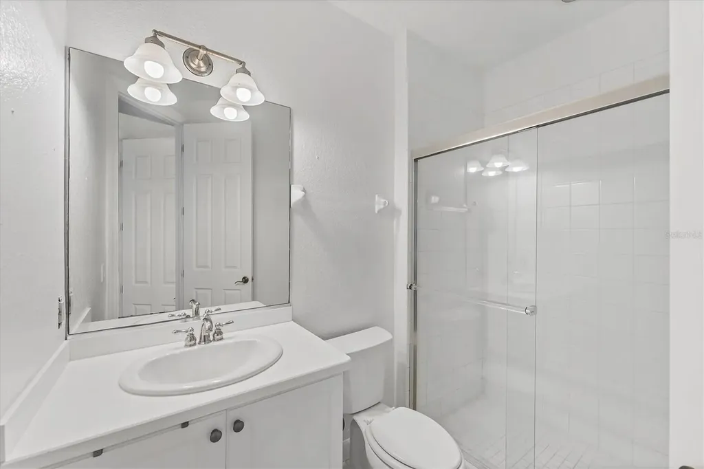 5405 46th Court W Bradenton FL 34210
