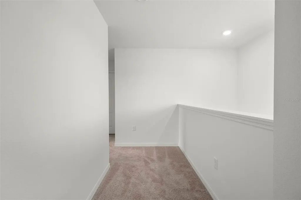 13275 Tula Loop Astatula FL 34705