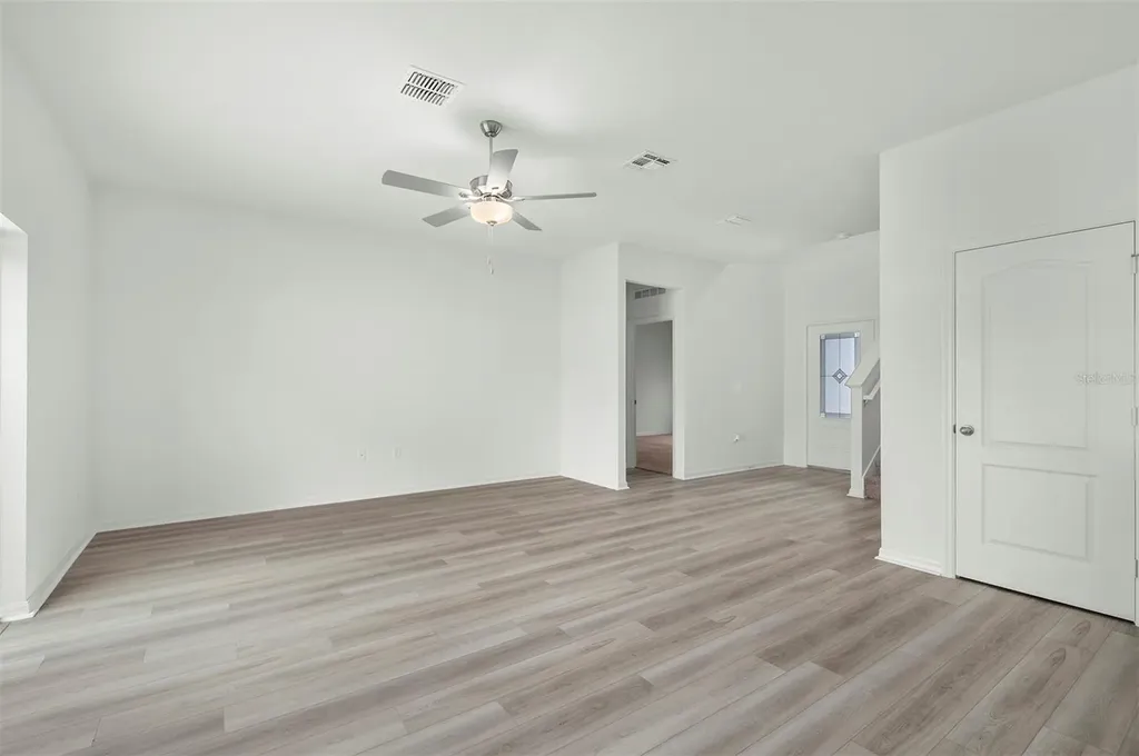 13275 Tula Loop Astatula FL 34705