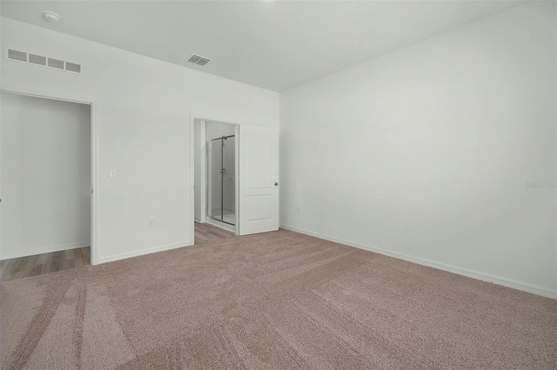 13275 Tula Loop Astatula FL 34705