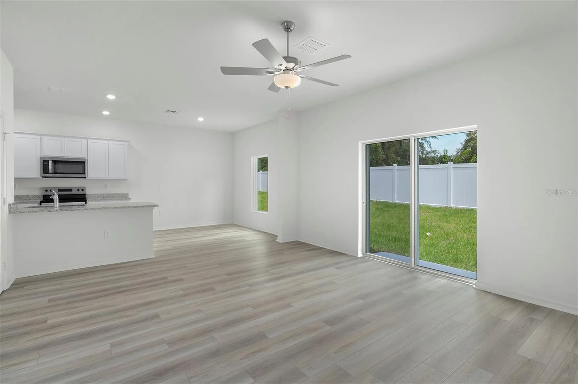 13275 Tula Loop Astatula FL 34705