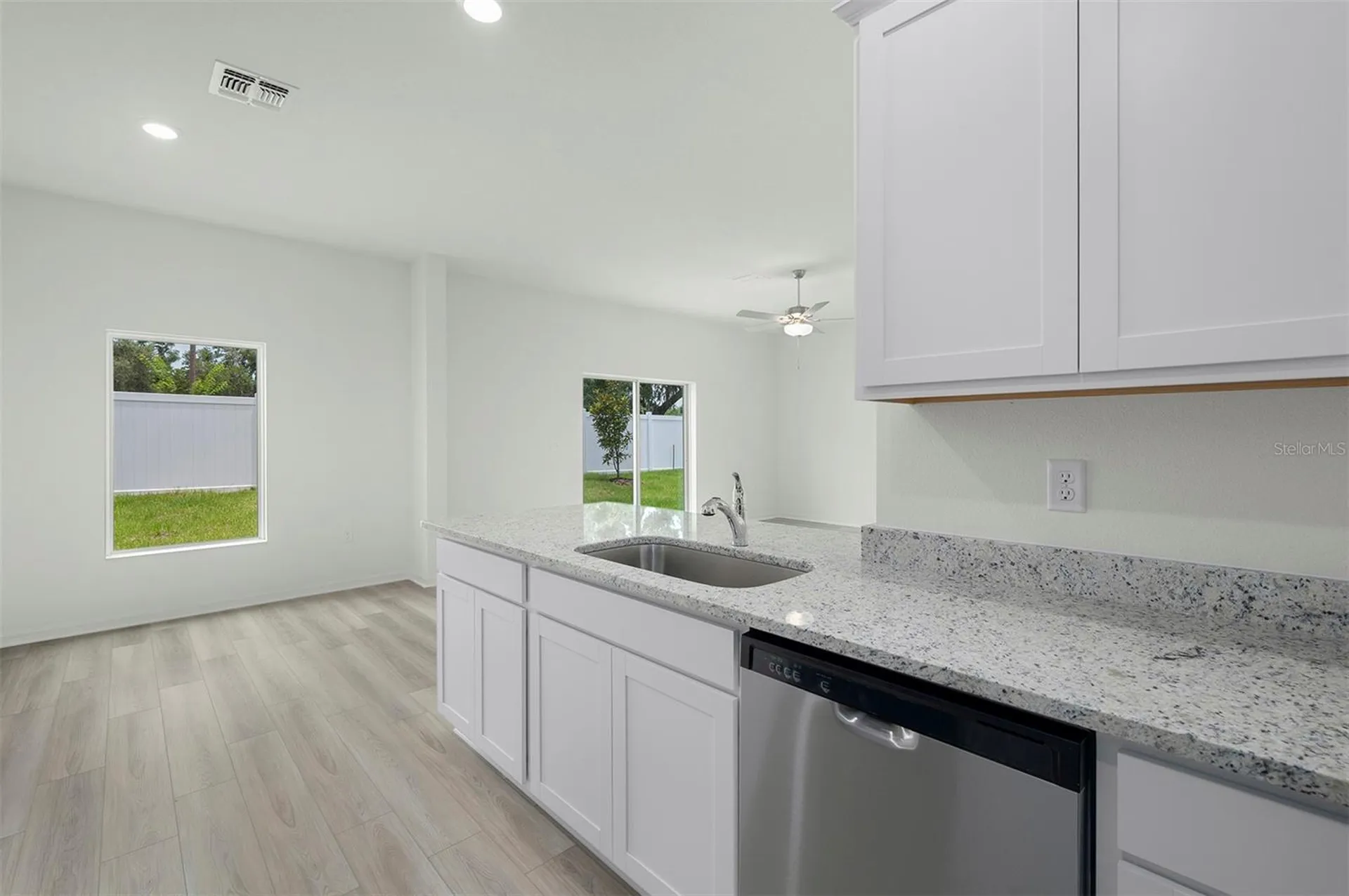 13275 Tula Loop Astatula FL 34705