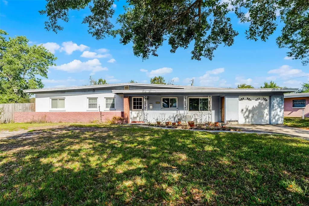 5402 Kingswood Drive Orlando FL 32810