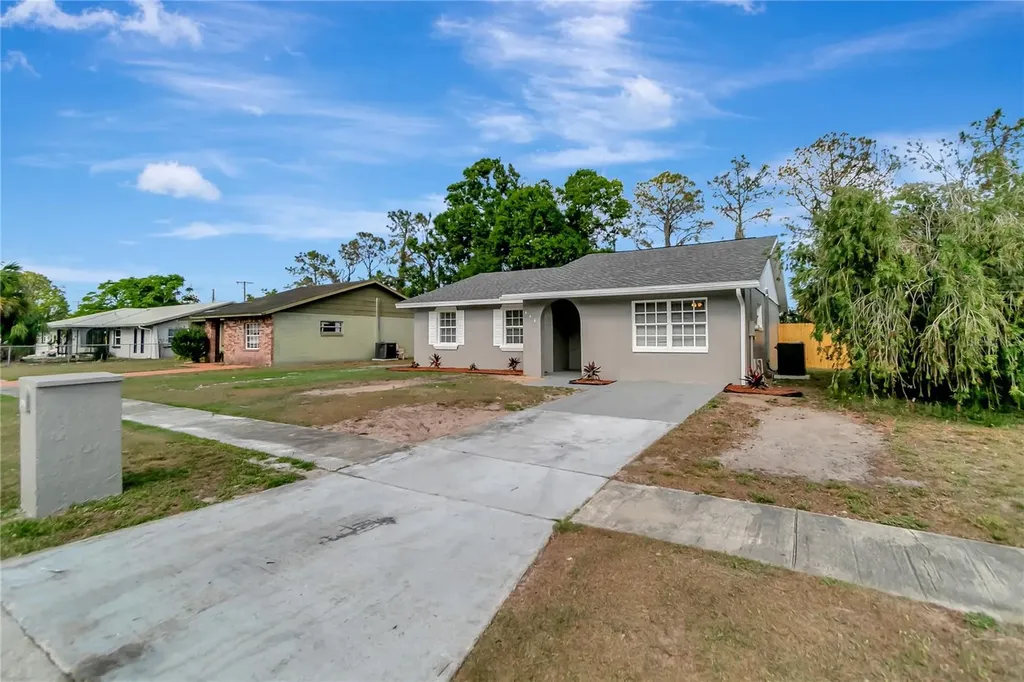 606 Bethune Drive Plant City FL 33563