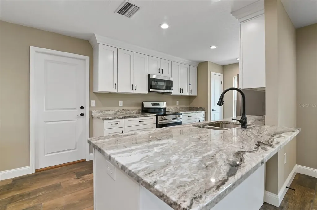 6625 Thornhill Road Winter Haven FL 33880