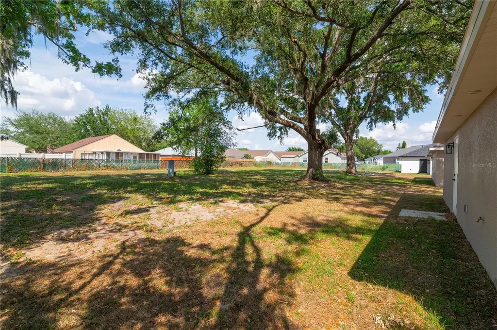 6625 Thornhill Road Winter Haven FL 33880