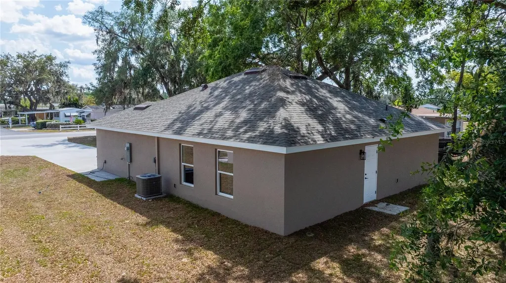 6625 Thornhill Road Winter Haven FL 33880
