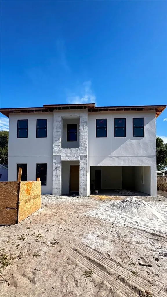 803 W Woodlawn Avenue Tampa FL 33603
