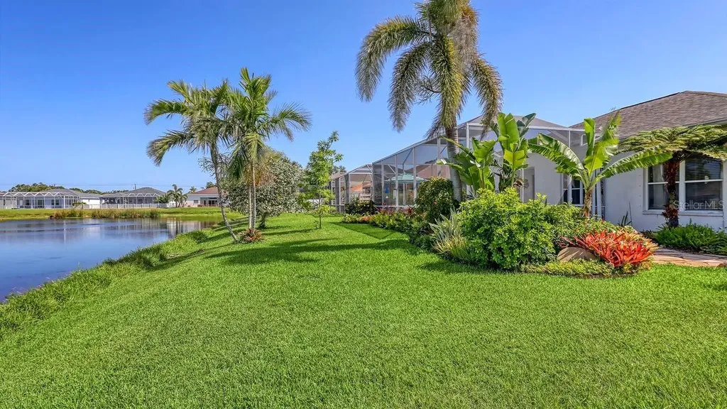 5022 46th Street W Bradenton FL 34210