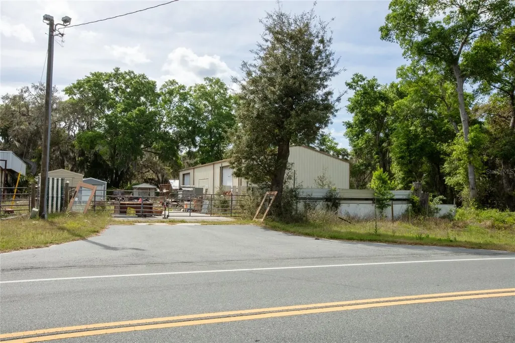 8786 & 8782 State Road 21 Melrose FL 32666