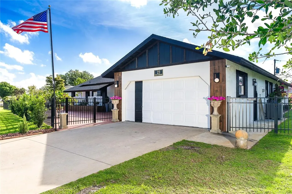 23 Tiffany Street Englewood FL 34223