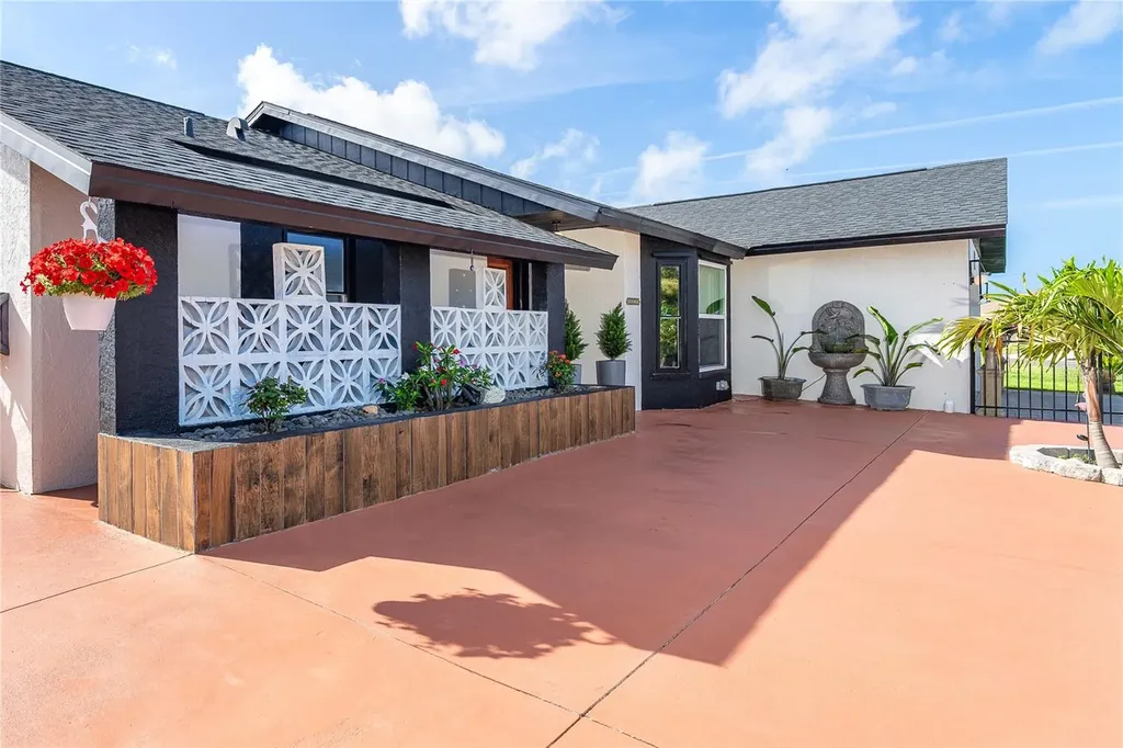23 Tiffany Street Englewood FL 34223