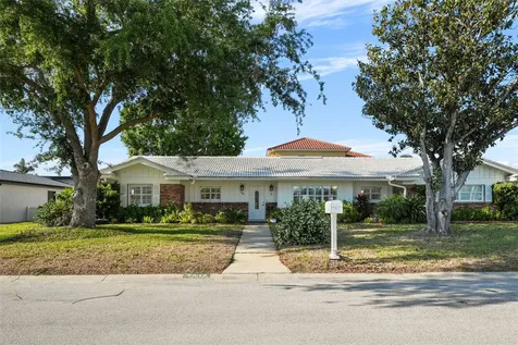 3918 Versailles Drive Tampa FL 33634