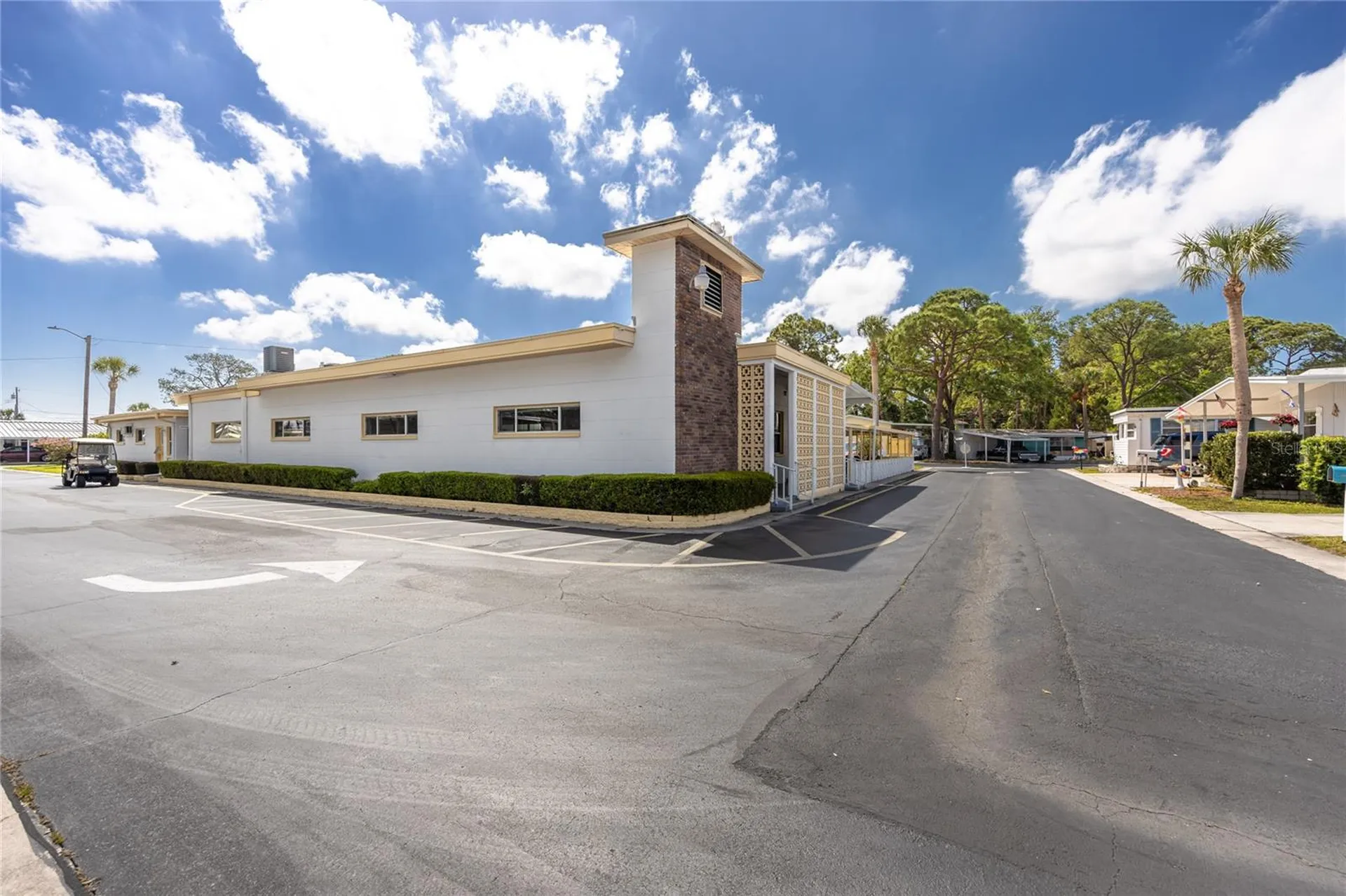 7803 46th Avenue N St Petersburg FL 33709