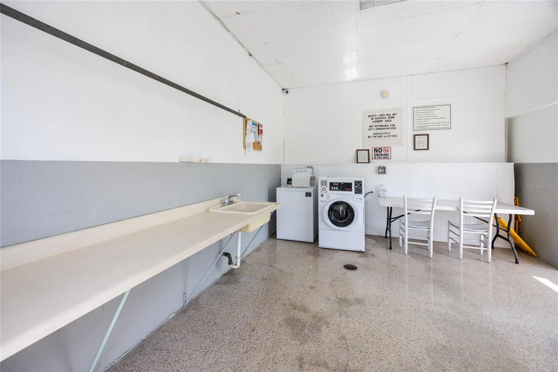 7803 46th Avenue N St Petersburg FL 33709