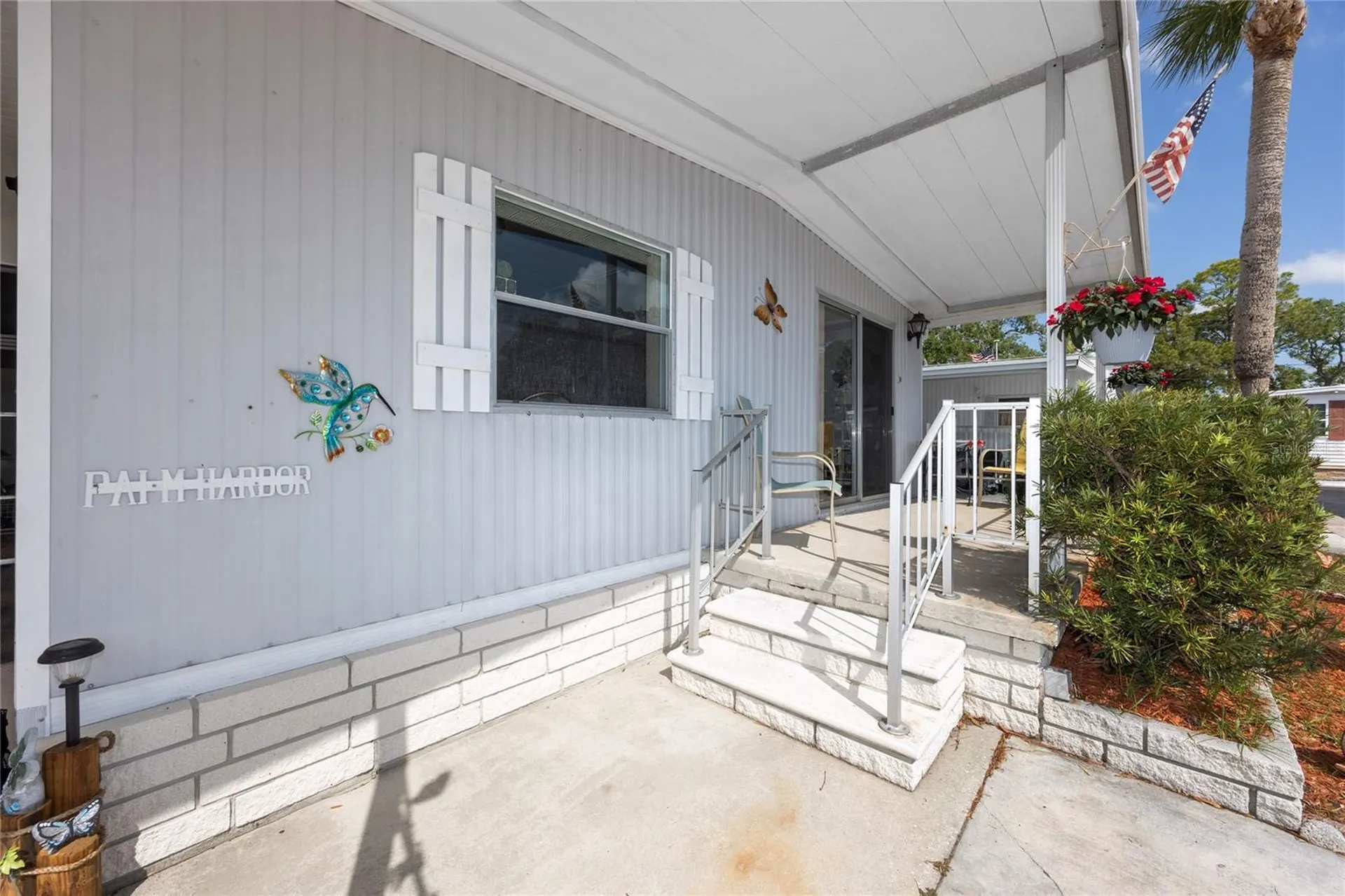 7803 46th Avenue N St Petersburg FL 33709