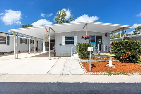 7803 46th Avenue N St Petersburg FL 33709