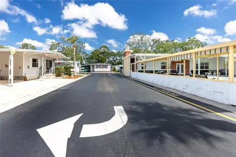 7803 46th Avenue N St Petersburg FL 33709