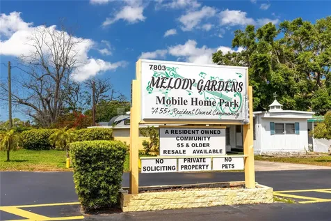 7803 46th Avenue N St Petersburg FL 33709