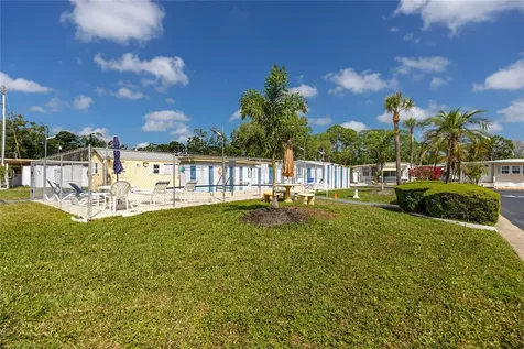 7803 46th Avenue N St Petersburg FL 33709