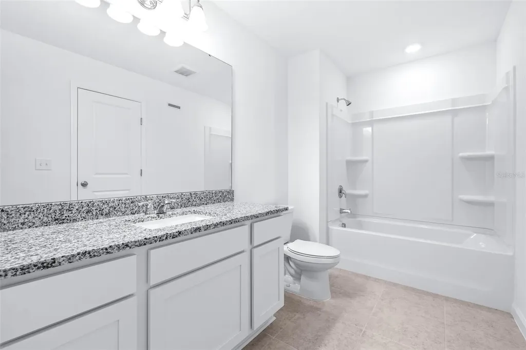 3269 Vesara Davenport FL 33837