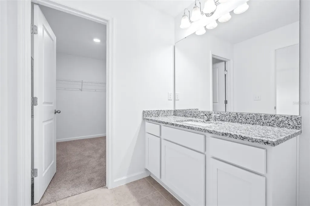 3269 Vesara Davenport FL 33837