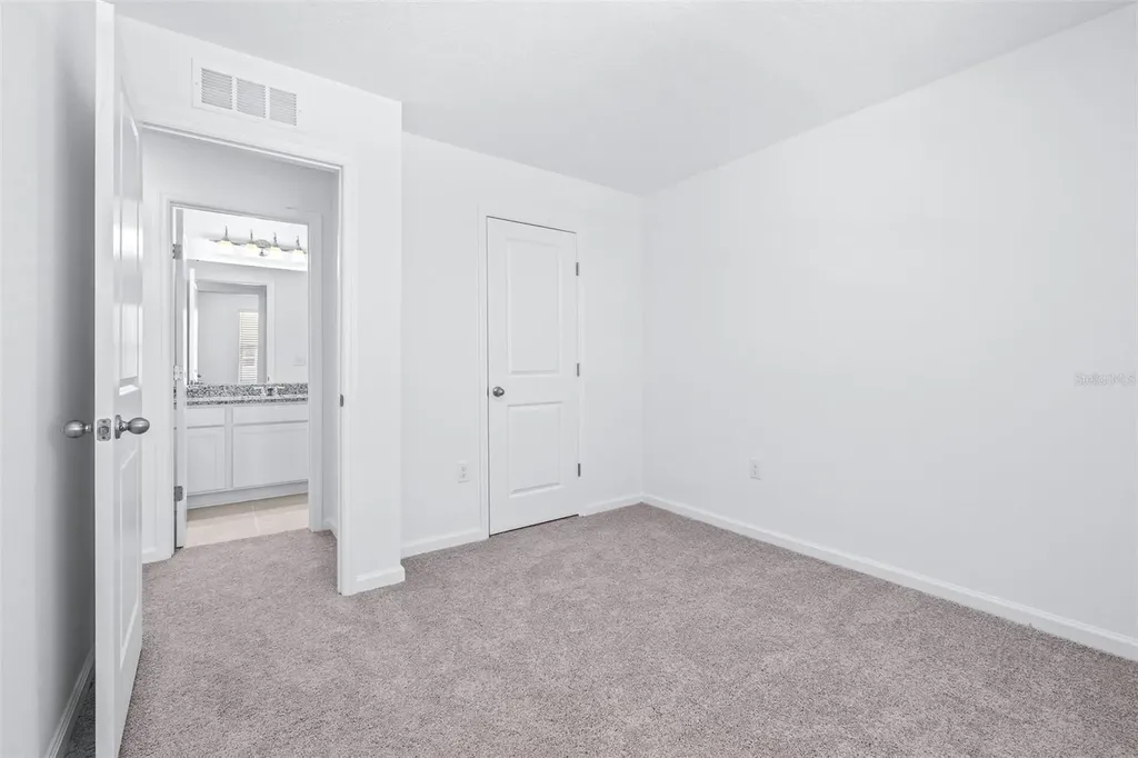 3269 Vesara Davenport FL 33837