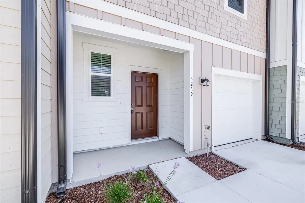 3269 Vesara Davenport FL 33837