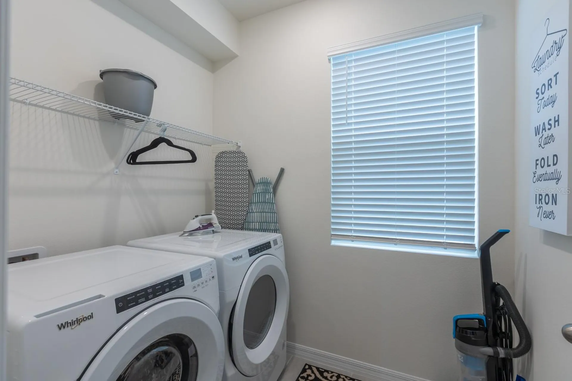 2004 Fleming Mist Place Kissimmee FL 34747