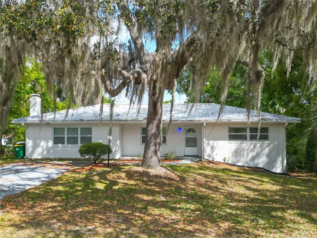 1406 Eden Drive Inverness FL 34450