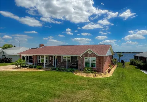 217 W Lake Damon Drive Avon Park FL 33825