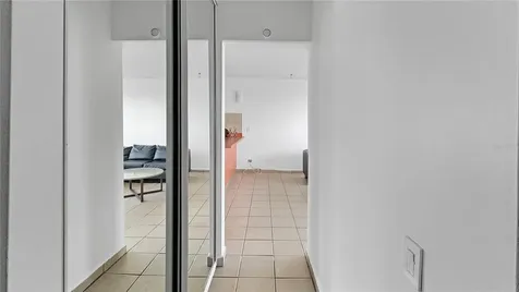 1050 Las Palmas Avenue, Cond Puerta De La Bahia San Juan PR 00907