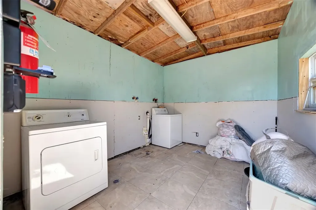 5100 South Road New Port Richey FL 34652