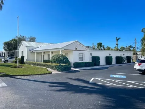 5750 Swift Road Sarasota FL 34231