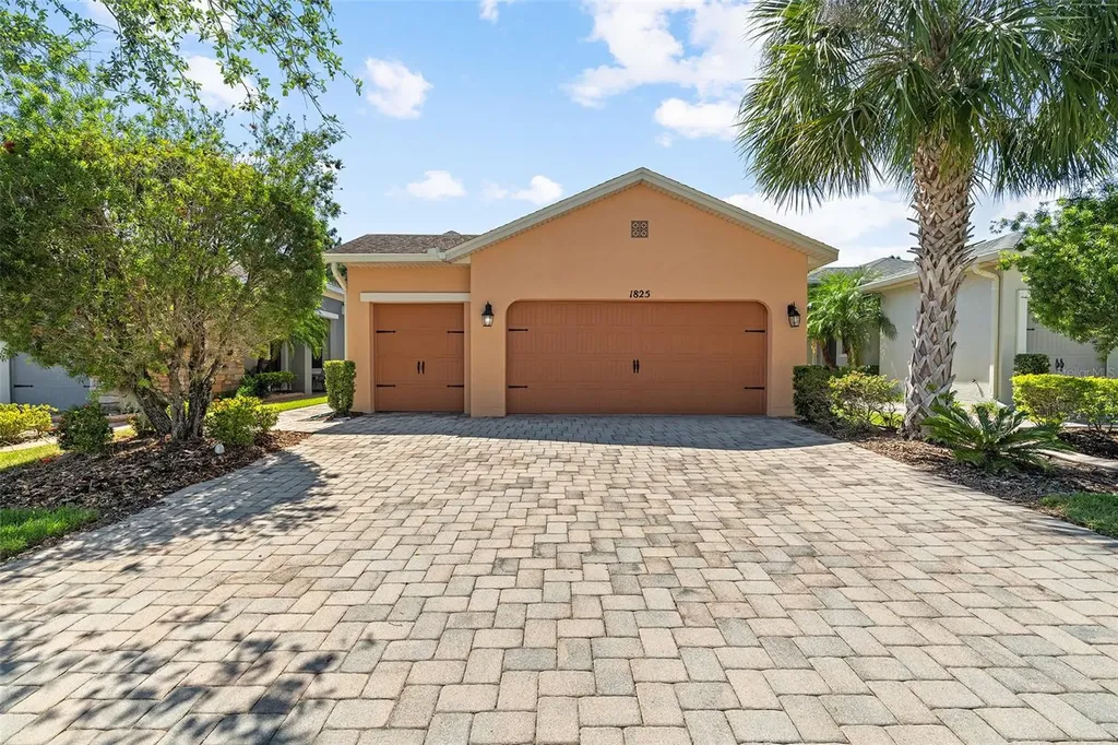 1825 Pelican Hill Way Kissimmee FL 34759