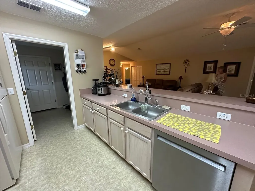 32905 Timberwood Drive Leesburg FL 34748