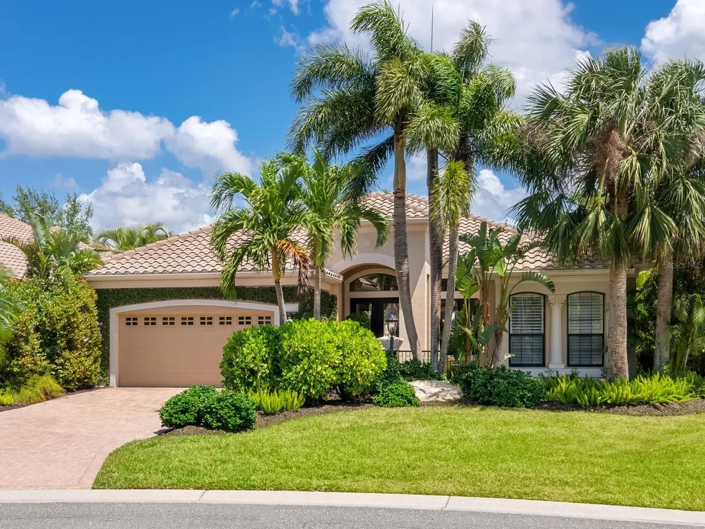 7229 Lake Forest Glen Lakewood Ranch FL 34202