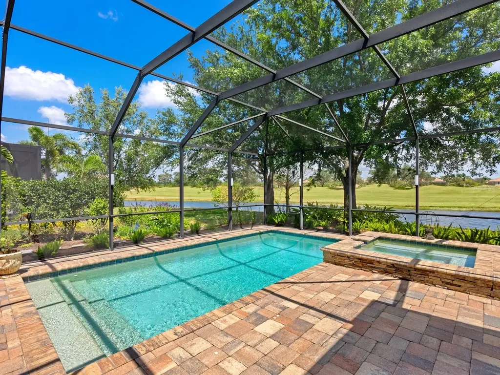7229 Lake Forest Glen Lakewood Ranch FL 34202