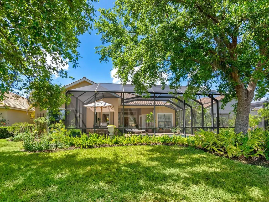 7229 Lake Forest Glen Lakewood Ranch FL 34202