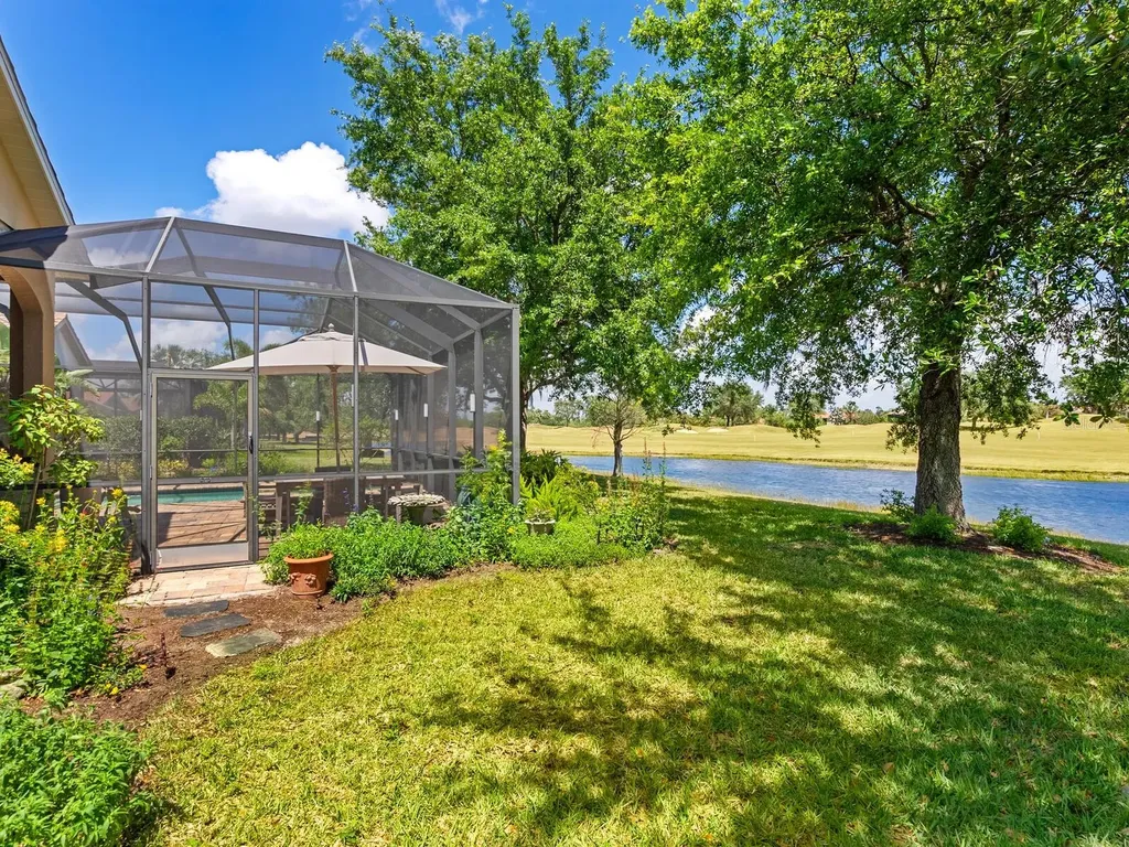 7229 Lake Forest Glen Lakewood Ranch FL 34202