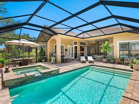 7229 Lake Forest Glen Lakewood Ranch FL 34202